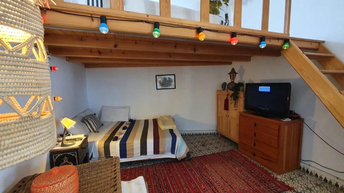 Art Riad Au Bord De La Mer Džadída Exteriér fotografie
