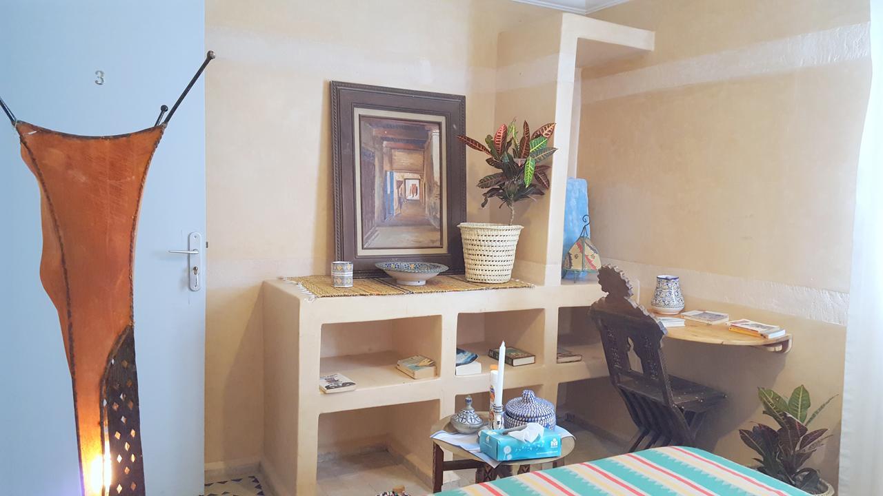 Art Riad Au Bord De La Mer Džadída Exteriér fotografie